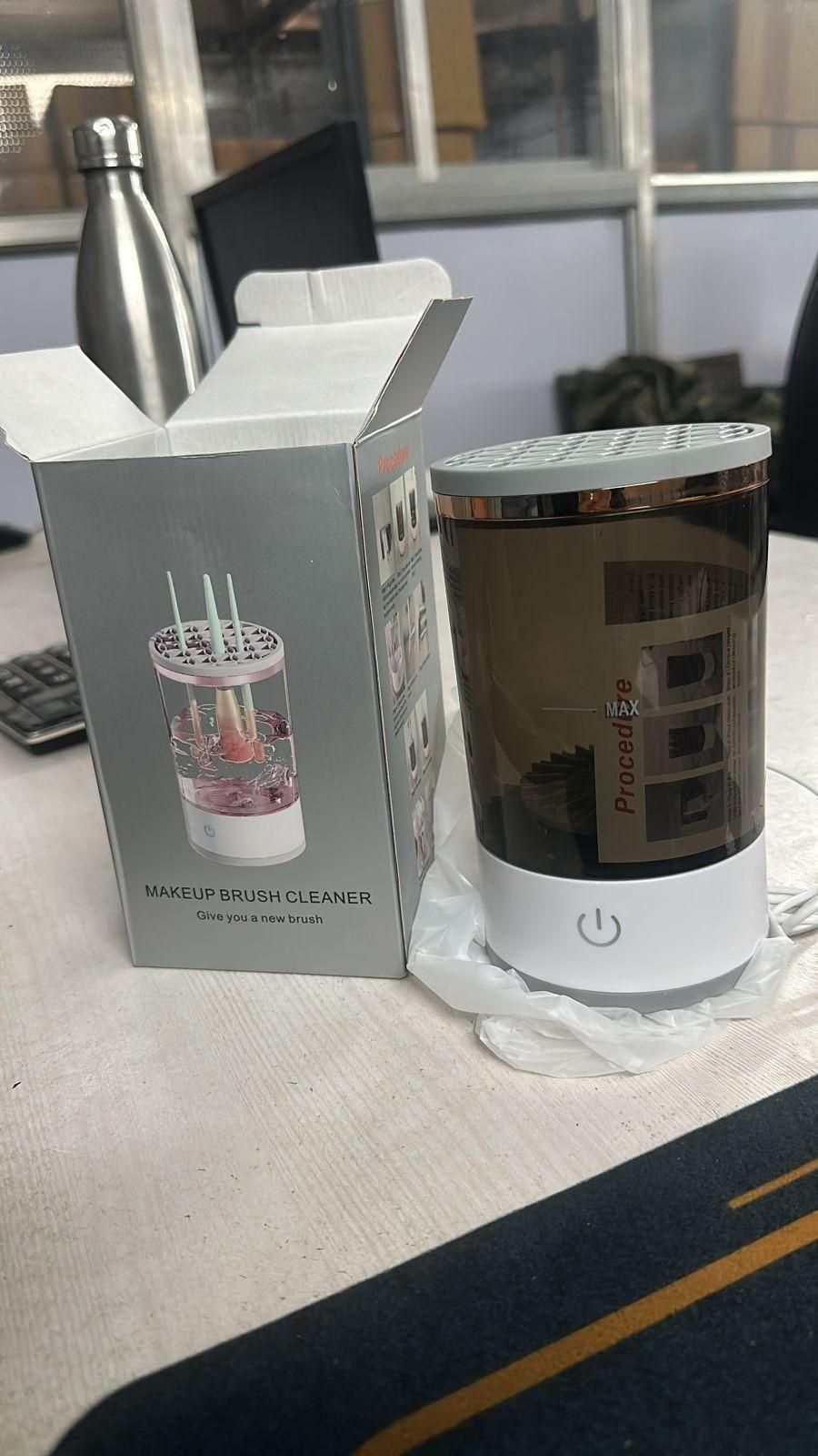 Electric Make Up Brush Clener